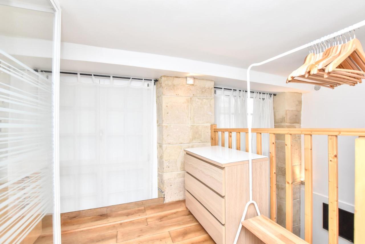 パリSplendid Duplex - 1Br-2P - Notre Dame-Ile St-Louisアパートメント エクステリア 写真